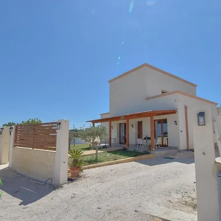 Дом отдыха La Posidonia - Abele *